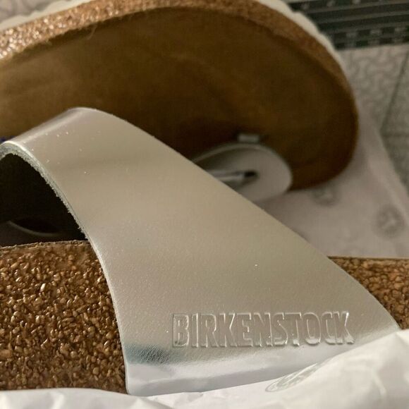 Birkenstock | Gizeh Sandals - Picture 7 of 12